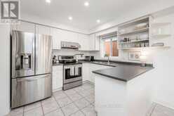 76 BREEZE DRIVE | Bradford West Gwillimbury Ontario | Slide Image Ten