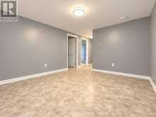 17 MANNING STREET | St. Catharines Ontario | Slide Image Five