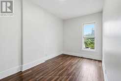 52 CATHCART STREET | Hamilton Ontario | Slide Image Thirteen