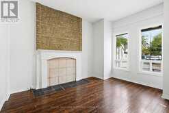 52 CATHCART STREET | Hamilton Ontario | Slide Image Three