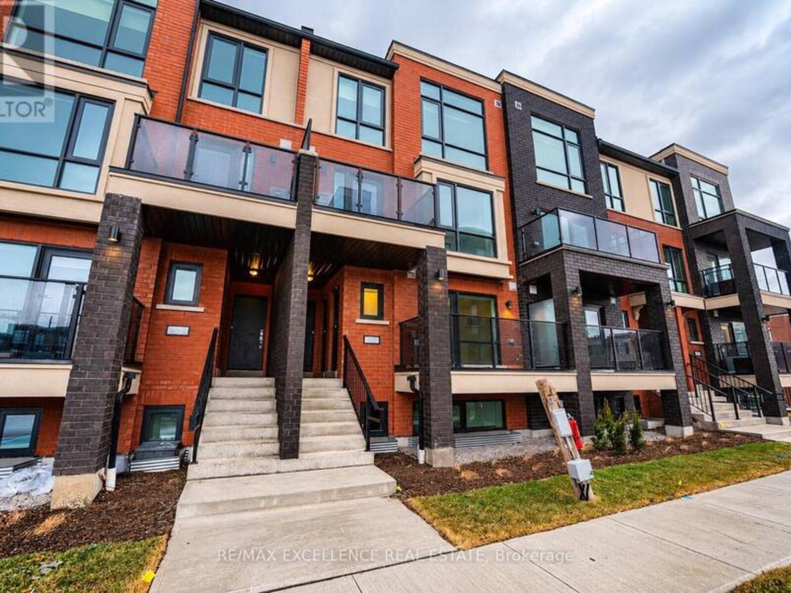 10 - 55 ROMILLY AVENUE, Brampton, Ontario L7A 0A7