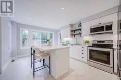 1341 OLD ENGLISH LANE | Oakville Ontario | Slide Image Sixteen