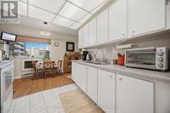 204 - 11 WOODMAN DRIVE S | Hamilton Ontario | Slide Image Nineteen