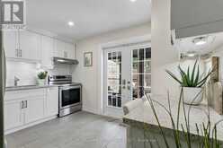 33 SANDSTONE LANE | Toronto Ontario | Slide Image Twelve