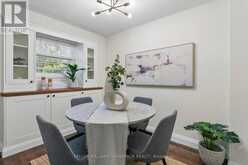 33 SANDSTONE LANE | Toronto Ontario | Slide Image Nine