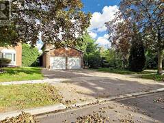 43 TOPHAM CRESCENT Richmond Hill Ontario, L4C 9H1