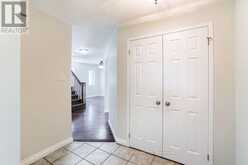 17 DRAKE DRIVE | Barrie Ontario | Slide Image Three