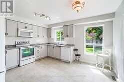 17 DRAKE DRIVE | Barrie Ontario | Slide Image Thirteen