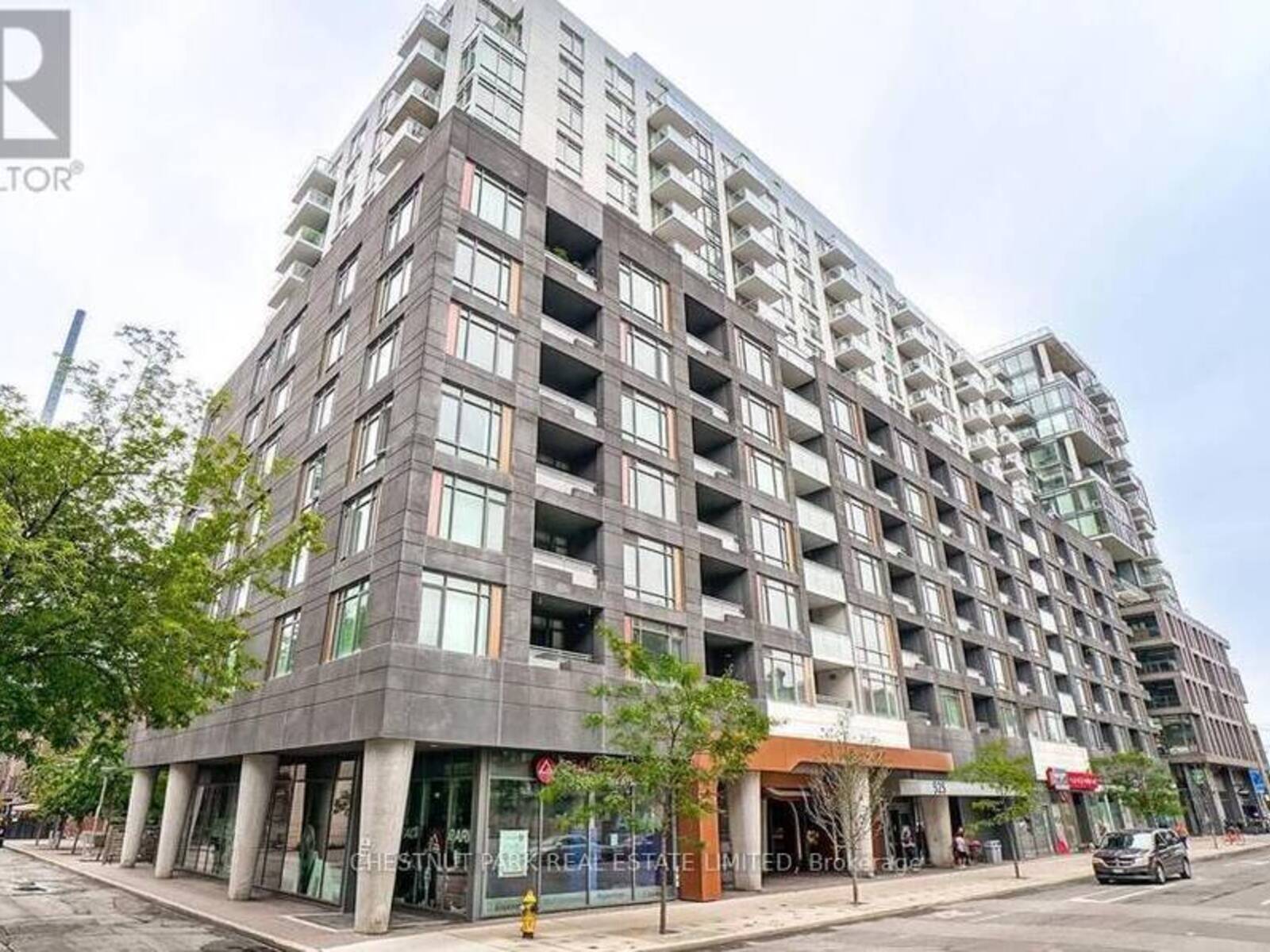 701 - 525 ADELAIDE STREET W, Toronto, Ontario M5V 1T4