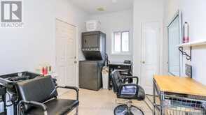 142 RAYMOND CRESCENT | Barrie Ontario | Slide Image Ten