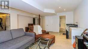 142 RAYMOND CRESCENT | Barrie Ontario | Slide Image Fifteen