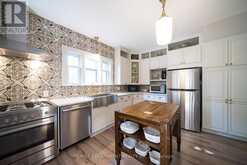 75 WALNUT STREET | Paris Ontario | Slide Image Fifteen