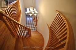 7 WESTRA DRIVE | Guelph Ontario | Slide Image Sixteen