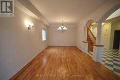 7 WESTRA DRIVE | Guelph Ontario | Slide Image Four