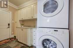 668 GARTH STREET | Hamilton Ontario | Slide Image Seventeen