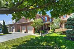 6 COLLINGWOOD AVENUE | Brampton Ontario | Slide Image Two