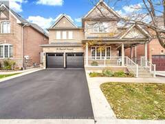 36 HUMBOLT CRESCENT Brampton Ontario, L7A 3G7