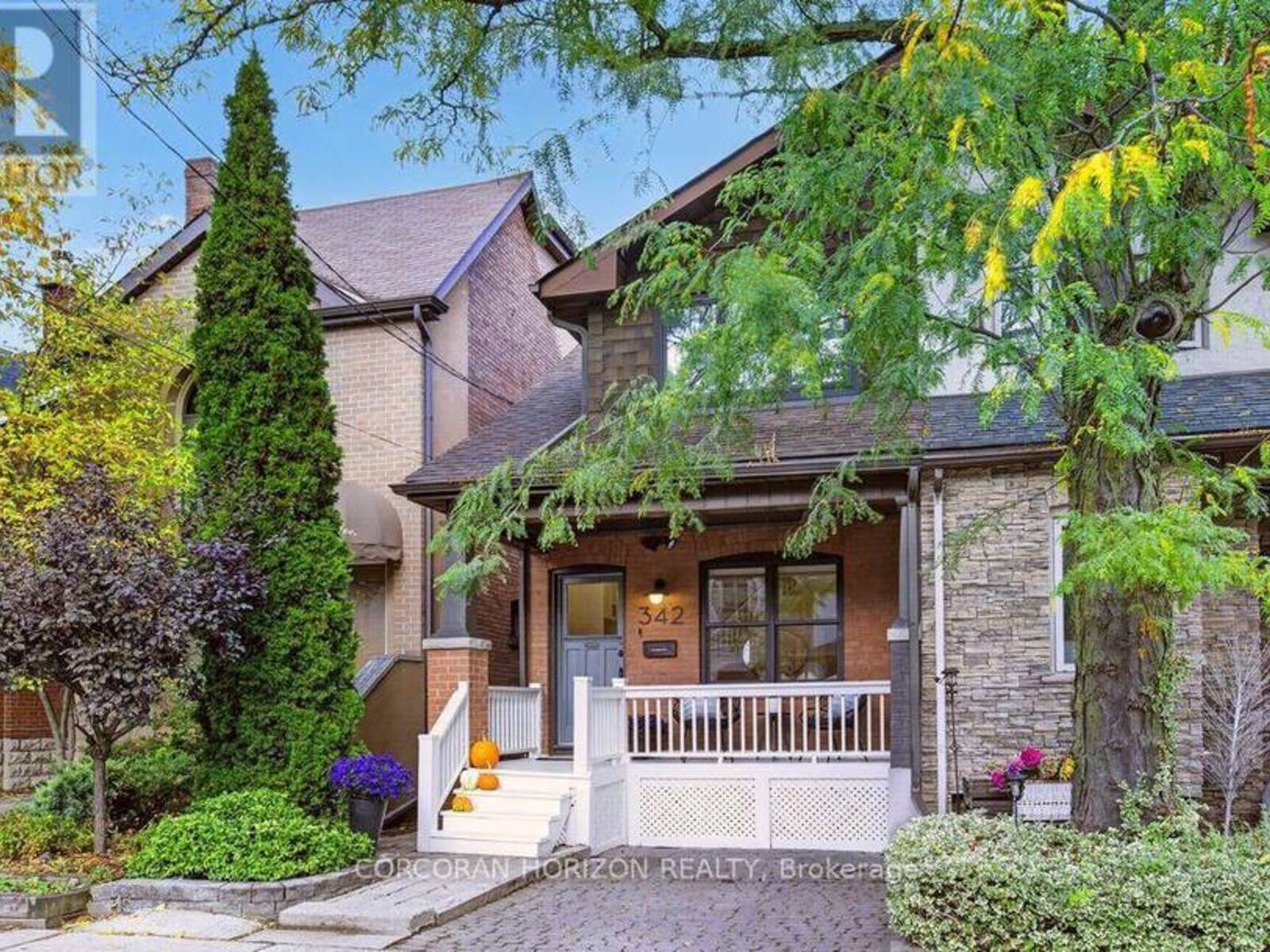 342 HILLSDALE AVENUE E, Toronto, Ontario M4S 1T8