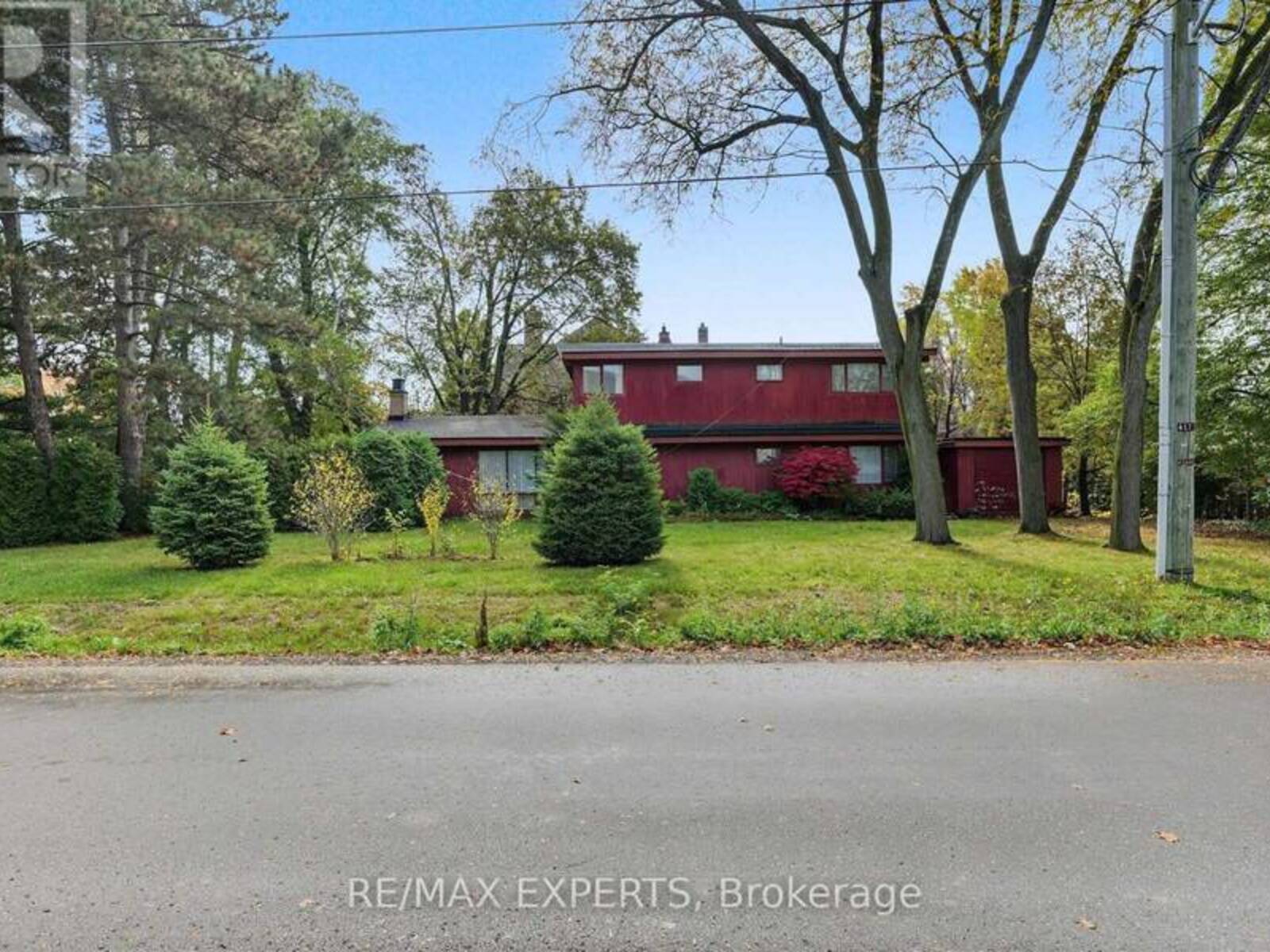 2 WELTON STREET, Vaughan, Ontario L6A 3Z2