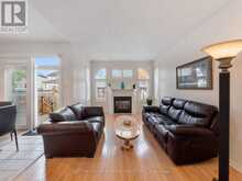 42 LADY FERN DRIVE | Markham Ontario | Slide Image Sixteen
