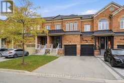 90 SELBY CRESCENT | Bradford West Gwillimbury Ontario | Slide Image Two