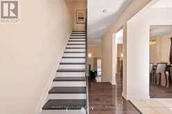 4 NEW PORT WAY | Markham Ontario | Slide Image Fifteen
