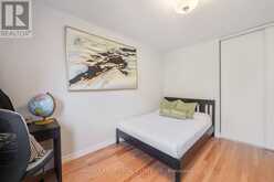 4 NEW PORT WAY | Markham Ontario | Slide Image Twenty-four