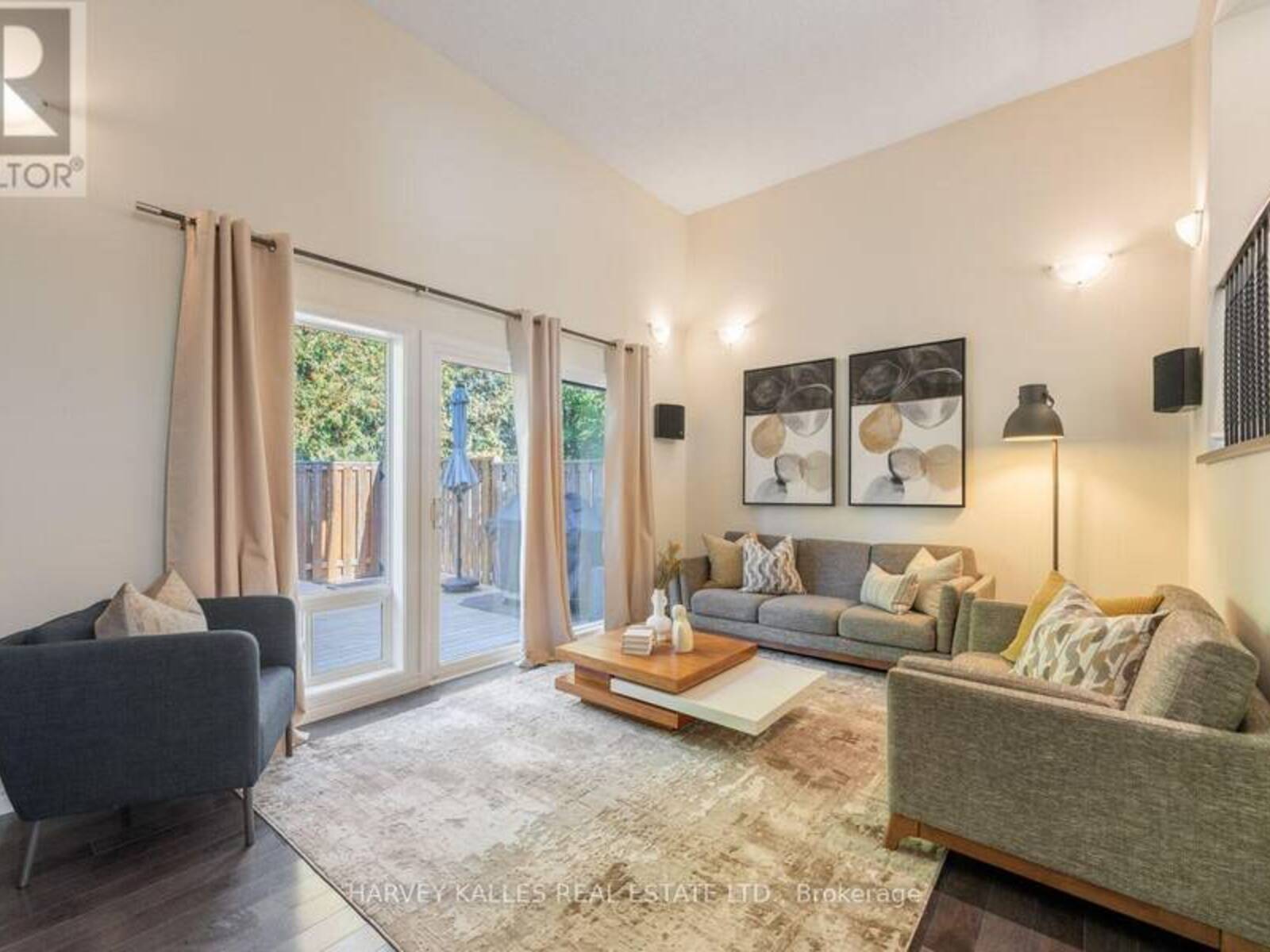 4 NEW PORT WAY, Markham, Ontario L3T 5G4
