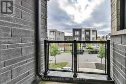86 GOLDEN TRAIL | Vaughan Ontario | Slide Image Eleven