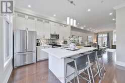 86 GOLDEN TRAIL | Vaughan Ontario | Slide Image Three