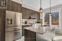 25 PEAR BLOSSOM WAY | East Gwillimbury Ontario | Slide Image Thirteen