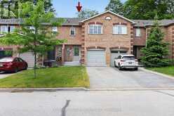 18 LANCASTER COURT | Georgina Ontario | Slide Image Two