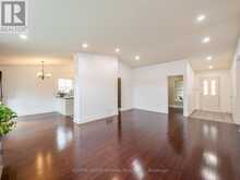 28 HARWOOD DRIVE | Barrie Ontario | Slide Image Eight
