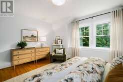 42 FERN AVENUE | Toronto Ontario | Slide Image Fifteen