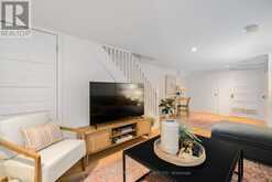 42 FERN AVENUE | Toronto Ontario | Slide Image Thirty-one