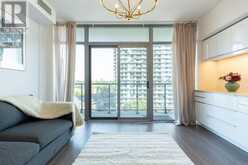 812 - 105 THE QUEENSWAY | Toronto Ontario | Slide Image Two