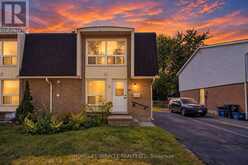B - 425 DUNVEGAN DRIVE | Waterloo Ontario | Slide Image One
