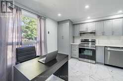 B - 425 DUNVEGAN DRIVE | Waterloo Ontario | Slide Image Eight