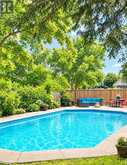 361 LEE CIRCLE | Waterloo Ontario | Slide Image Two