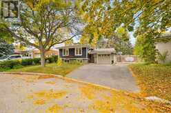 361 LEE CIRCLE | Waterloo Ontario | Slide Image Four