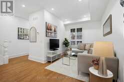 28 CONWAY AVENUE | Toronto Ontario | Slide Image Twelve