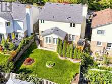 29 REDMOND DRIVE | Ajax Ontario | Slide Image One