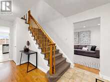 29 REDMOND DRIVE | Ajax Ontario | Slide Image Five