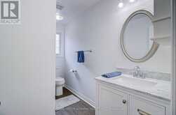 40 METCALFE DRIVE | Bradford West Gwillimbury Ontario | Slide Image Nineteen