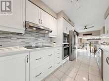 41 JOHN DEXTER PLACE | Markham Ontario | Slide Image Nine