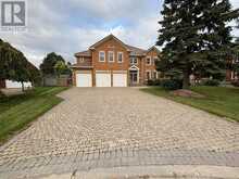 7 KING'S CROSS AVENUE | Richmond Hill Ontario | Slide Image One
