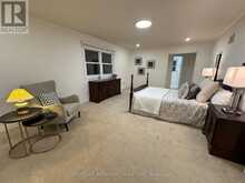 7 KING'S CROSS AVENUE | Richmond Hill Ontario | Slide Image Nineteen