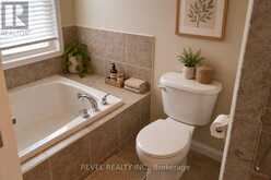 2752 BUR OAK AVENUE | Markham Ontario | Slide Image Fifteen