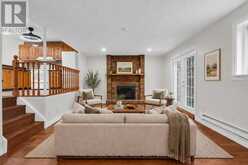 203 LITTLE AVENUE | Barrie Ontario | Slide Image Five