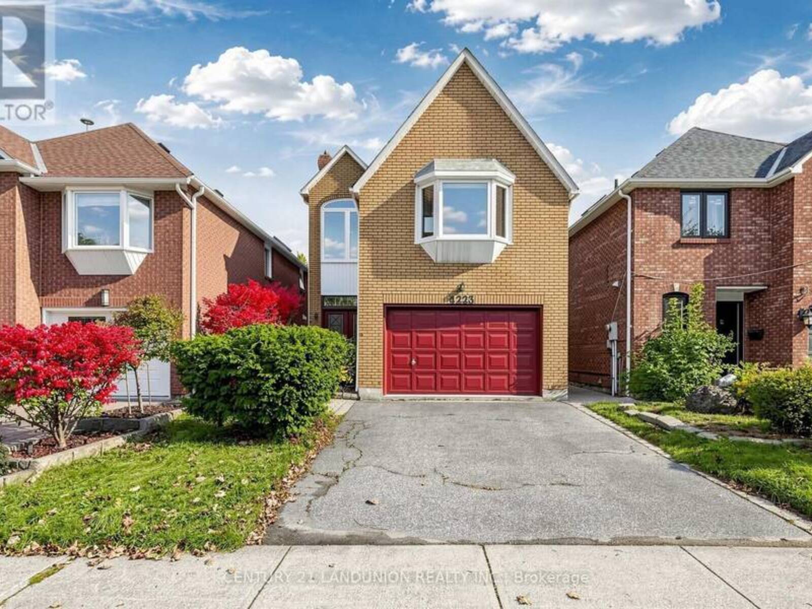 4223 LASTRADA HEIGHTS, Mississauga, Ontario L5C 3V1